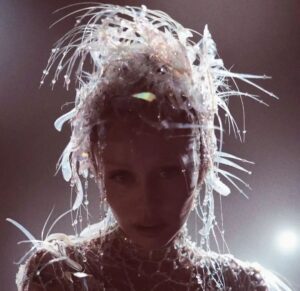Reborn Lyrics - Miley Cyrus